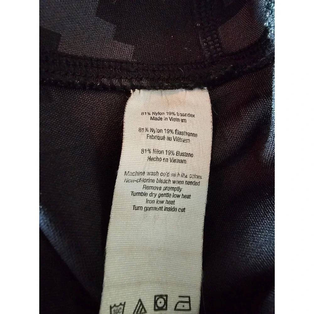 ALO Yoga Illusion 3 Leggings Black Gray Geometric Print High Rise 27.5
